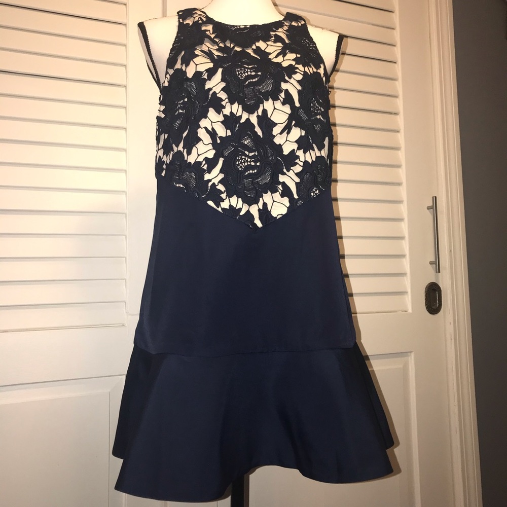 NWT Keepsake The Label “Waiting for you” Dress